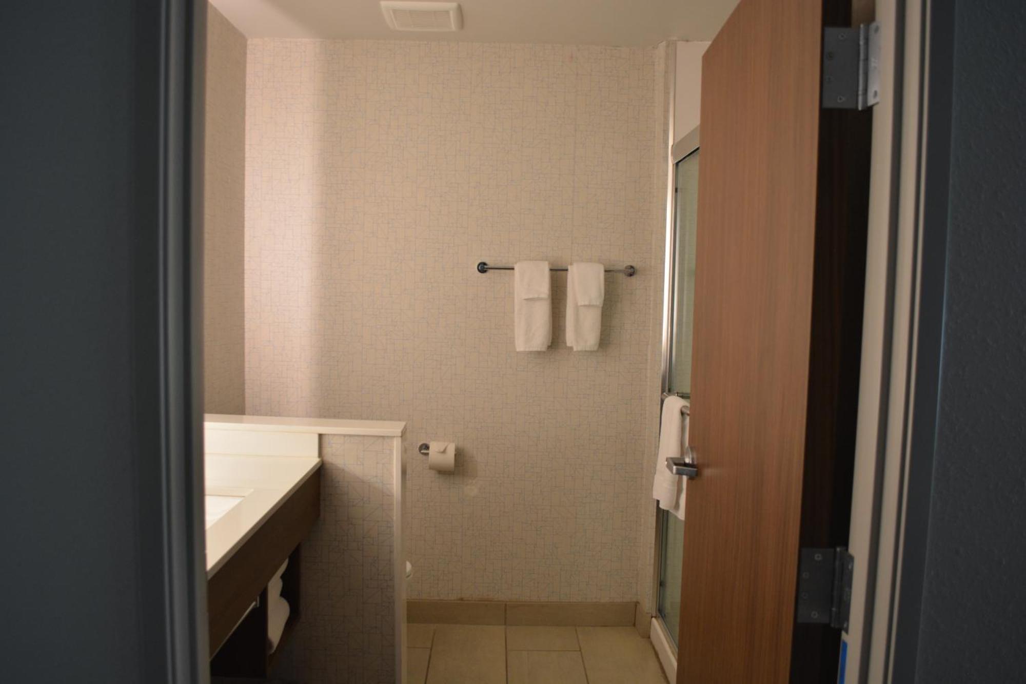 Holiday Inn Express & Suites Liberal 外观 照片